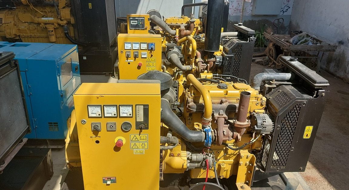 yellow color Generator at Hudson Engineering