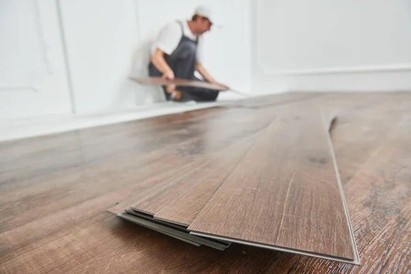 vinyl flooring installation in pakistan