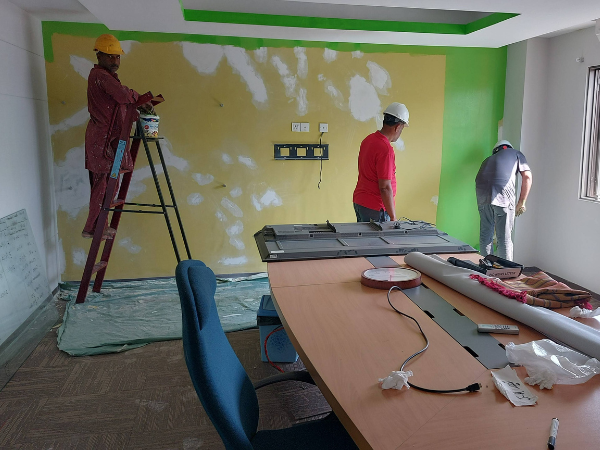 office renovation contractors near me