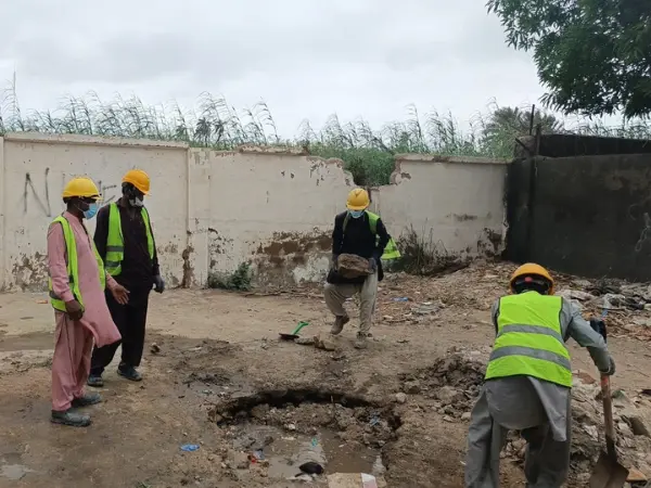 construction contractors in karachi